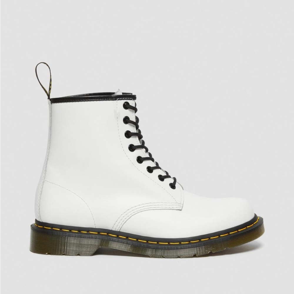 White Dr Martens 1460